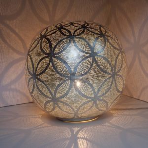 lampe boule métal perforé